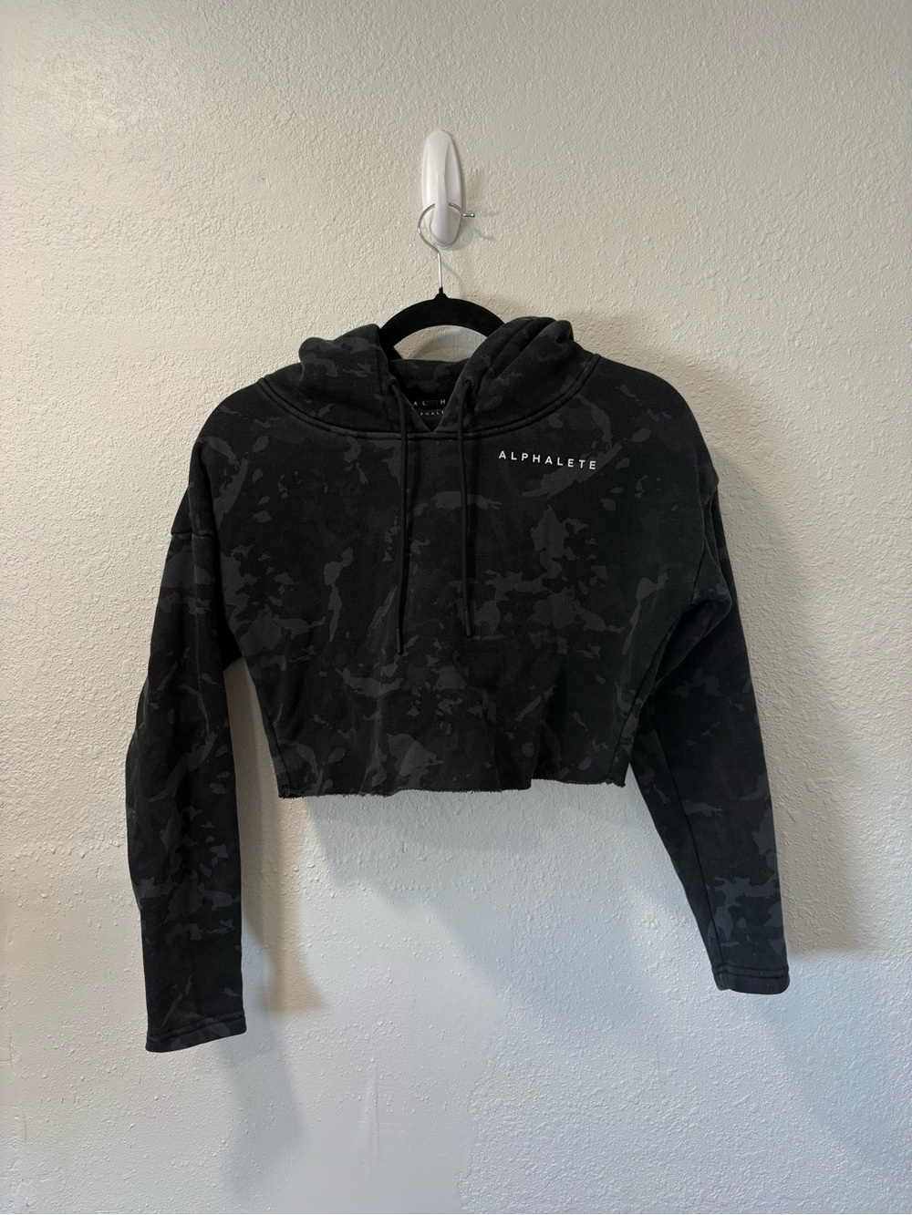 Alphalete Black Camouflage Cropped Hoodie